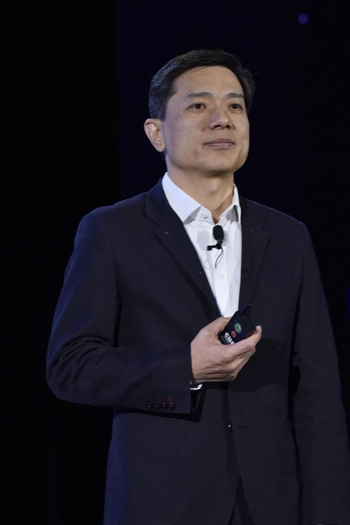 “AI先生”李彦宏：中国正在改变世界科技走向