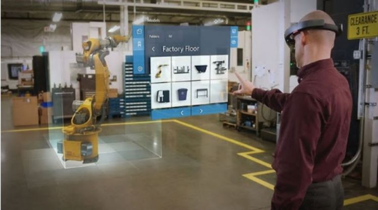 微软Dynamics365+HoloLens最炫的商务应用“黑科技”