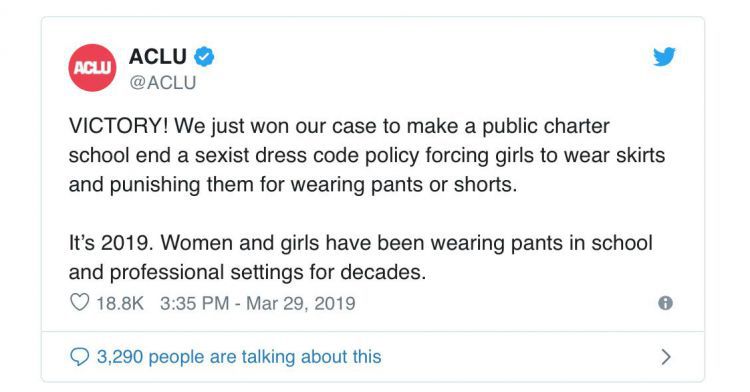 这所公立学校要求女生都穿裙子遭起诉，家长：这都什么年代了！