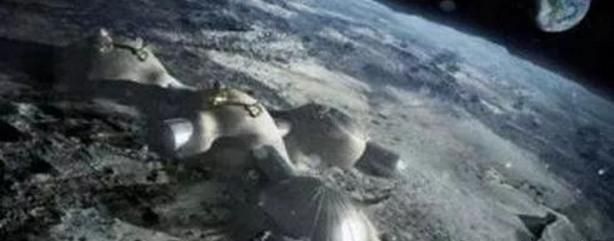 月球背面的城市中藏巨型飞船，或是外星人基地曝光？