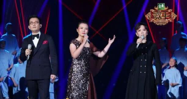 姚贝娜的身影重回《歌手》舞台，刘欢和那英的做法高下立判