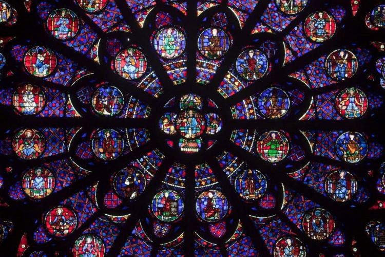 迪士尼捐500万美元修复巴黎圣母院，铭记20多年前一部动画