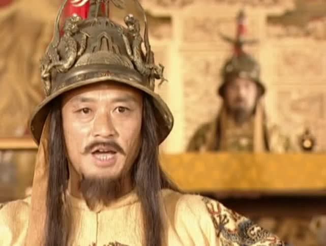 杨秀清文化不高，也没什么经验，为什么他具有高超的军事才干