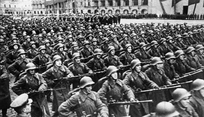 1945年苏联红军大开杀戒，到底杀了多少日本兵？真相让人不敢相信