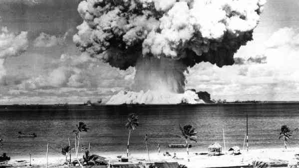 一场只打了38分钟的战争和其实遭受了三次核打击的日本