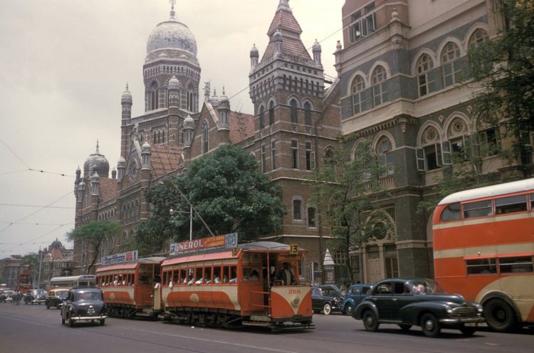 老照片：1968年的印度孟买感觉比上海还要繁华