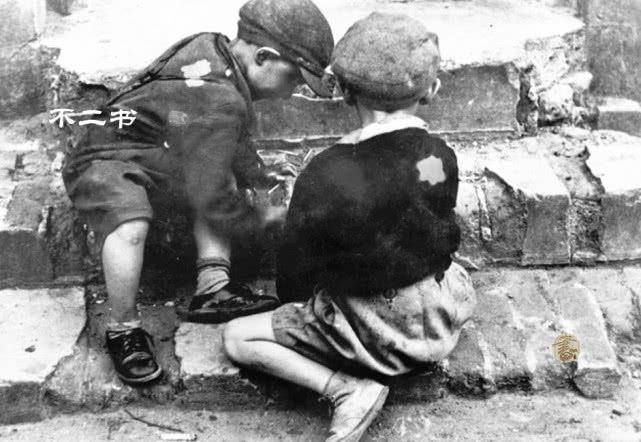 纳粹折磨犹太裔人的真实景象：罗兹集中营的生活，现场满目离殇