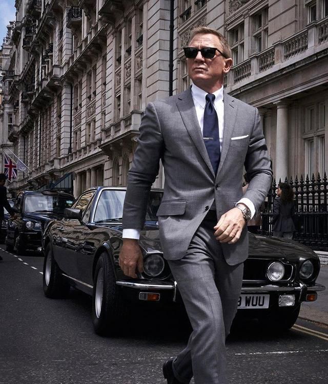 007克雷格伤愈返工，转战伦敦拍外景，剧组承诺如期上映不会跳票