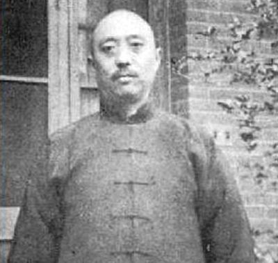 二战东京审判时，蒋介石对这位国军名将说：你必须出庭