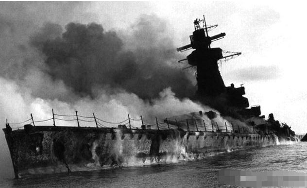 决战南美，二战德国袖珍战列舰的结局不是战沉，而是被英国骗沉