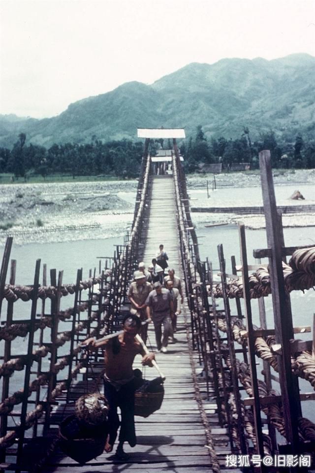 四川都江堰1944年，彼时的灌县生活