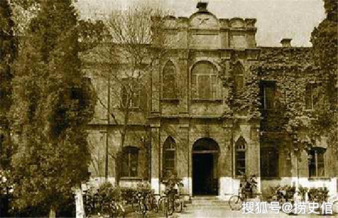 京师模范监狱“王八楼”，管理人员需符合三个条件，当年川岛芳子在此院内行刑