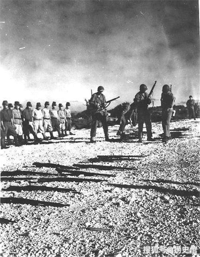 二战，塞班岛上最后投降的日军，晚了天皇投降令三个多月