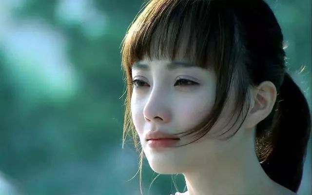 最讨厌女星榜出炉，李小璐获第一，网友：没人敢和她争，众望所归