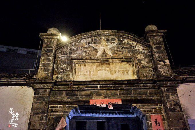 松阳最有味道的老街，被誉为“活着的清明上河图”，充满历史气息
