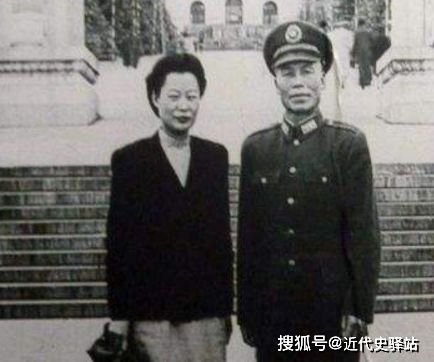 蒋介石败退台湾后，桂系军阀三巨头下场如何？一个逃到国外，一个死在台湾