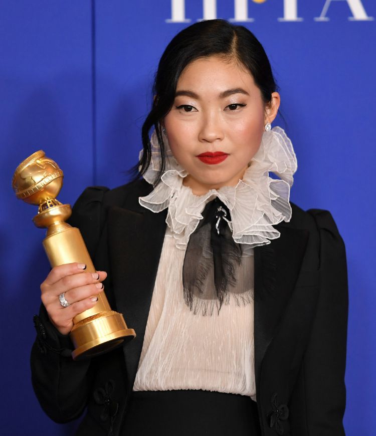 金球奖获奖名单，《上气》女主成首个华裔影后，曾被指像章子怡