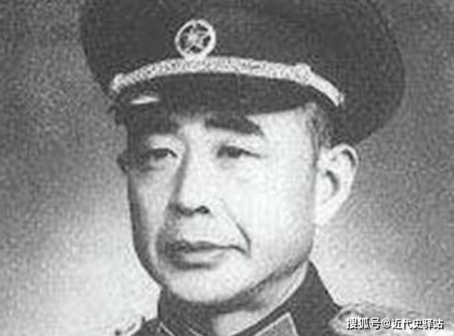 他曾是蒋介石的将领，解放军昔日的对手，后来成为开国上将！