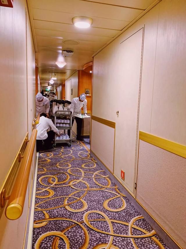 专访钻石公主号乘客：邮轮上已有64人被确诊为新冠肺炎