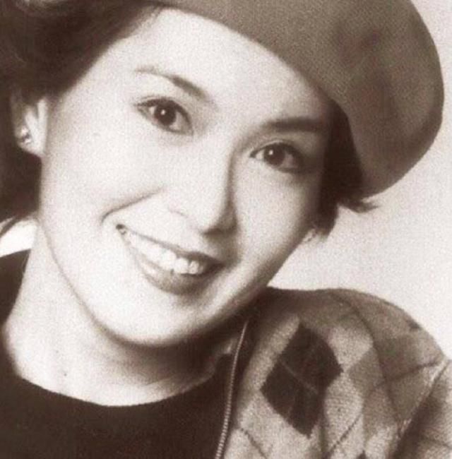 70岁前TVB老戏骨两度失婚曾身患宫颈癌与赵雅芝汪明荃齐名