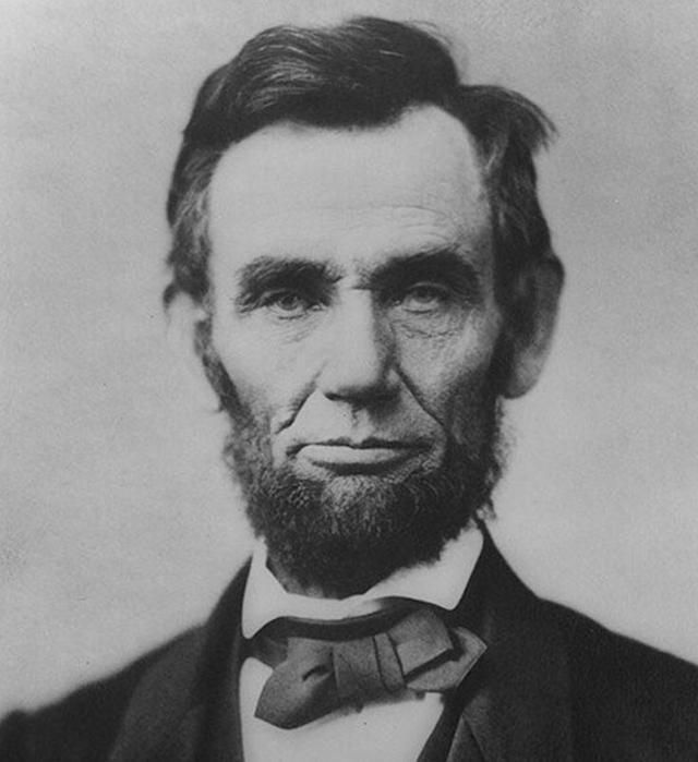 林肯一生最大的不幸，不在于遭刺杀而亡，而是因为一个女人