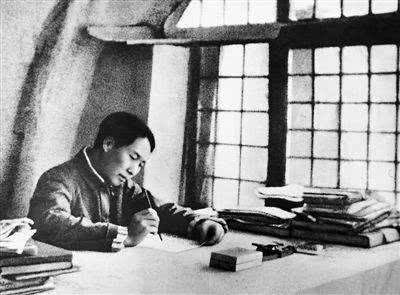 日本投降后，这个日本人很不服气，看了《论持久战》他被彻底折服