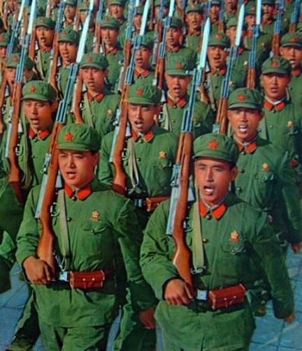 解放军这个红军团参加对越反击战，第一仗就打出了八面威风