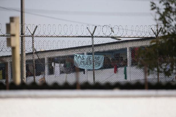不满卫生条件，哥伦比亚一监狱内或因疫情发生暴动，已有23人死亡