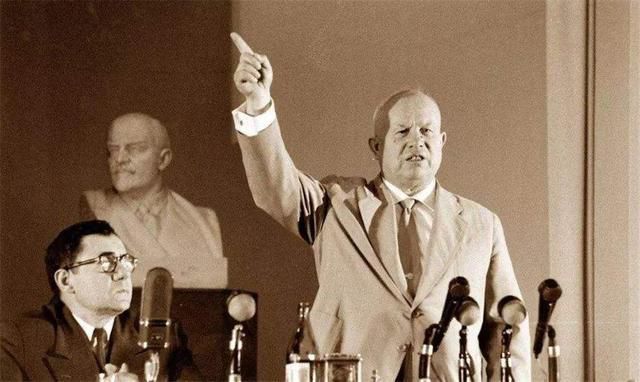 赫鲁晓夫对苏联有什么贡献？