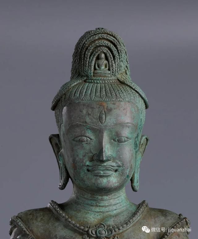 《丝路梵华—吉泉斋藏古代佛教造像集珍》佛像赏析——观音菩萨坐像