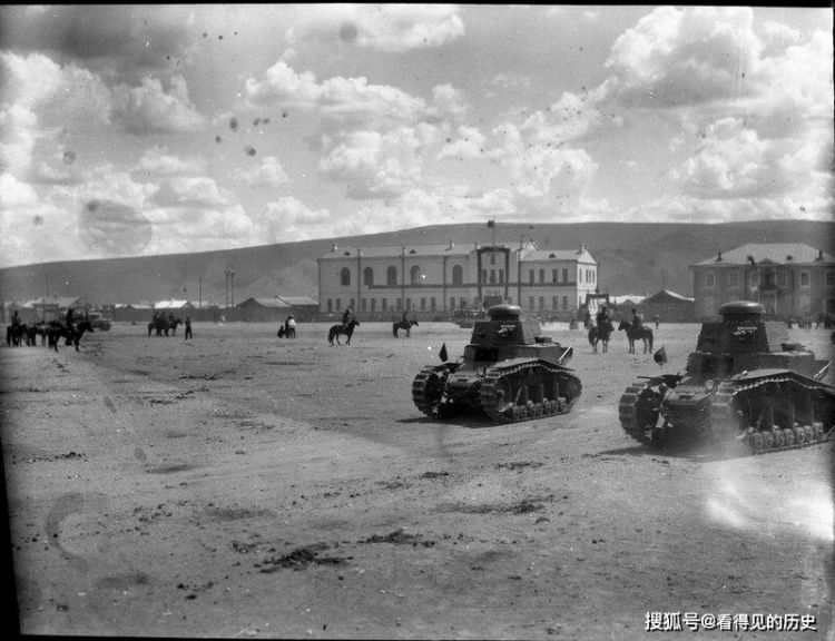 老照片30年代的蒙古军队清一色的苏式装备