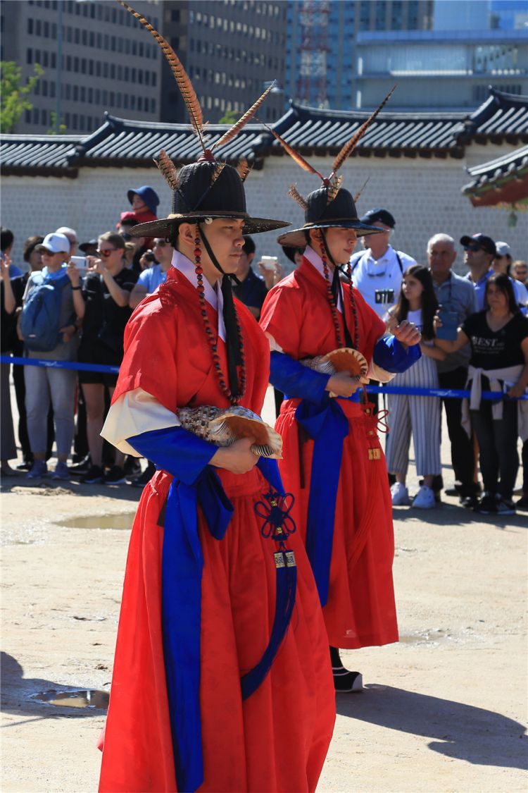 韩国首尔：景福宫，观北京故宫（明）卫士换岗仪式