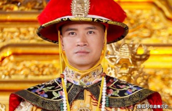 清朝著名三代帝王，个个在位几十年，为何只有他当了13年的皇帝？