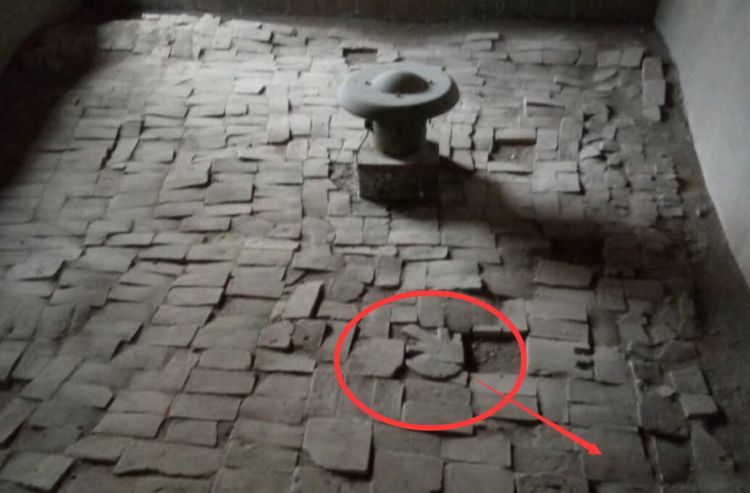 大唐秦王陵有个天象图，图内竟有指路石，难道是盗墓者留下的路标
