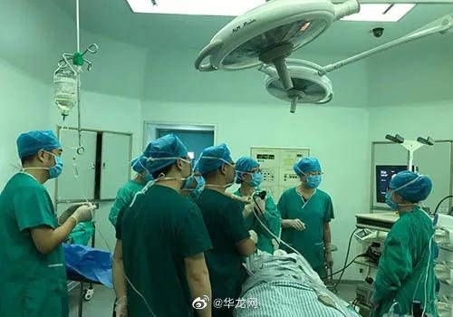 重庆一老人咳痰月余以为是肺癌，手术一看竟是辣椒惹祸