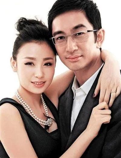 曾经的TVB女神收割机，如今56岁走穴赚钱养前妻，化身模范前夫