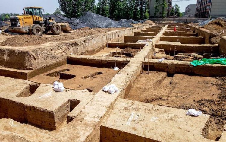 河北中山简王墓发掘，出土了黄肠石，揭开关于墓葬的千年“谜”团