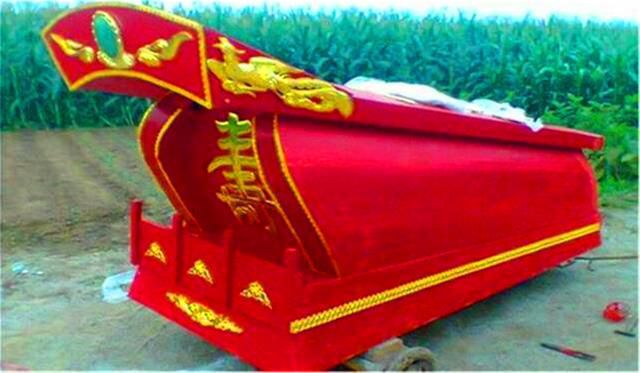 江苏挖出一红色漆棺，埋700年依旧如新，X光照射结果让专家瞠目