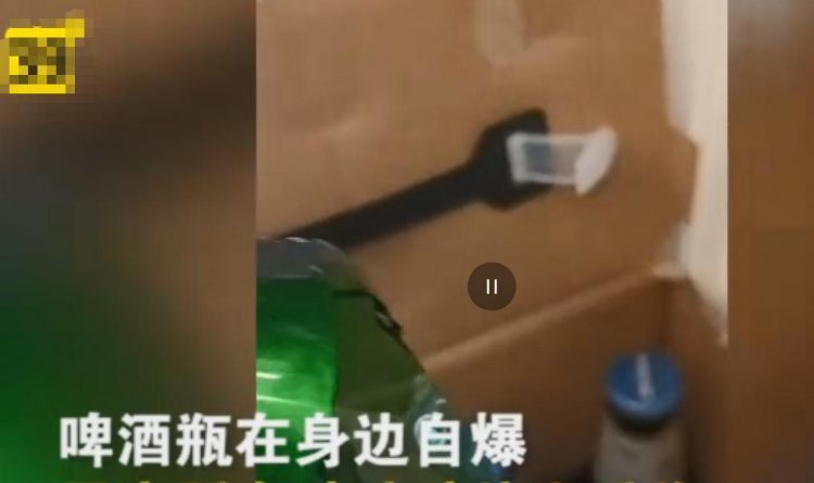 啤酒瓶自爆，辽宁4岁男孩小脚都是玻璃碎，商家：爆一瓶赔两箱