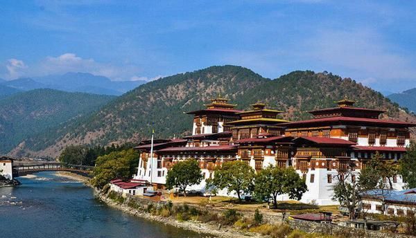 曾经中原王朝的藩属国，高原小国不丹，为什么至今不和中国建交？