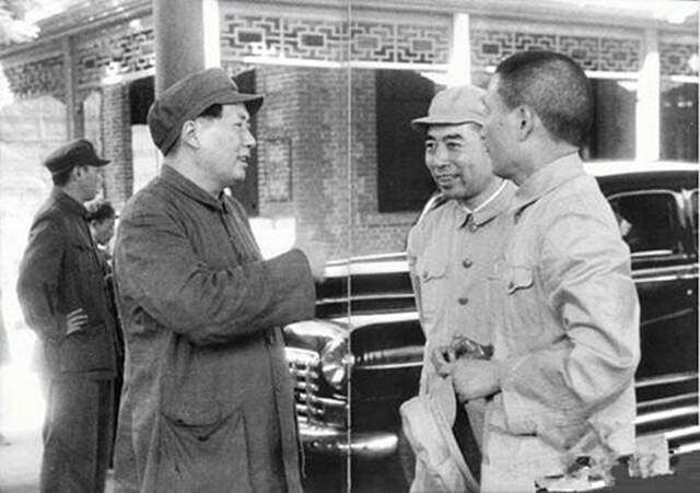 49年毛主席特邀张治中来中南海，因何事毛主席直言：委屈你了吧？
