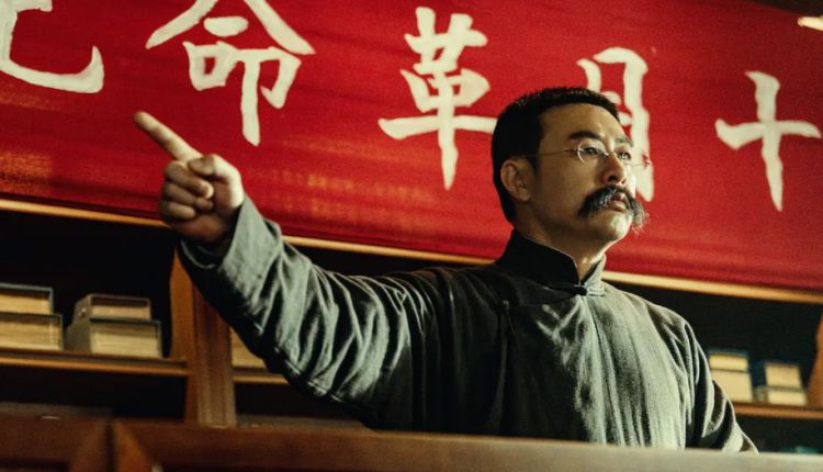 上映2天砍下2亿票房，《中国医生》，将成暑期档第一部爆款电影？