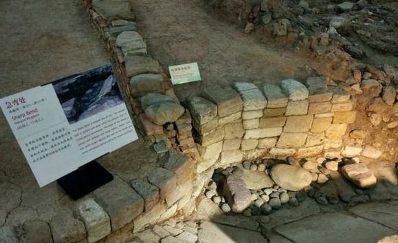 南越国发现两千年前的古井，古人为保水质清澈，竟用三种高科技