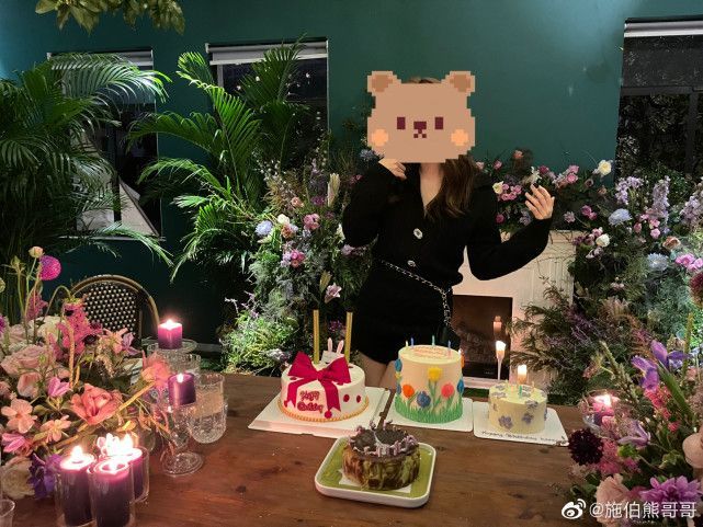 吴千语28岁生日，男友施伯熊陪在身边为其庆生，高调表白“我爱你”