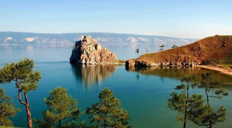 贝加尔湖如何形成的，为何还在扩展，淡水资源能够人类喝100年？