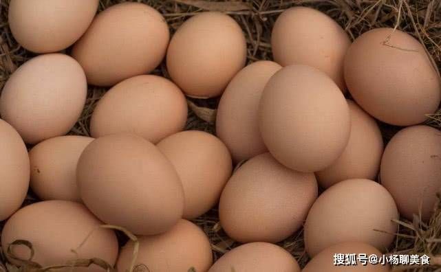鸡蛋是不是土鸡蛋看四个地方就对了，学会后就能买到营养的土鸡蛋
