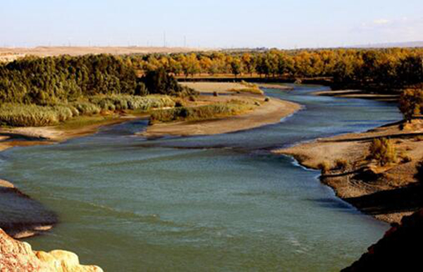 额尔齐斯河是中国西北地区一条较为重要河流,它沟通中国与哈萨克斯坦