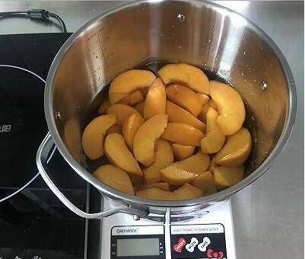 黄桃罐头煮几分钟合适