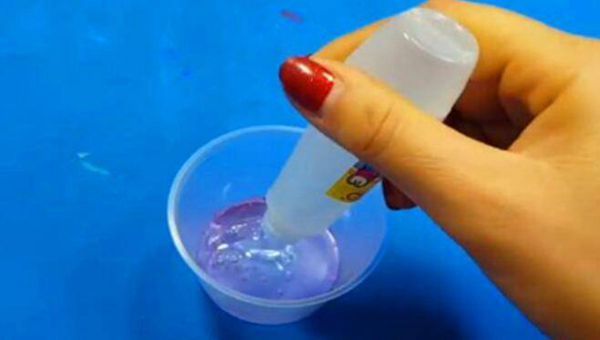 用胶水和洗洁精怎么做起泡胶