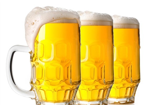 啤酒度数一般多少度：啤酒有两个度数（原麦汁浓度）